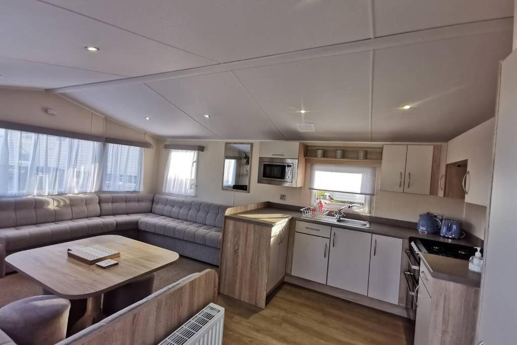 8 Sleep Chalet At Newquay Away Resorts Nb160 エクステリア 写真